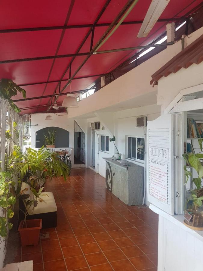 Lobo Inn ตูลุม ภายนอก รูปภาพ