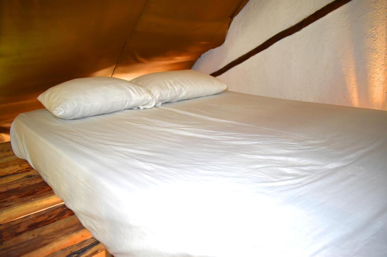 Lobo Inn ตูลุม ภายนอก รูปภาพ