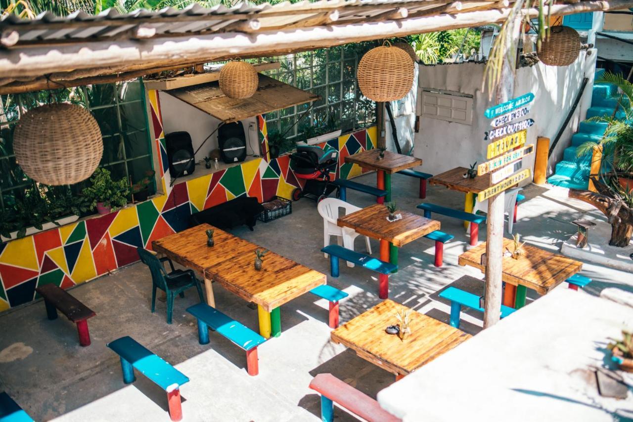 Lobo Inn ตูลุม ภายนอก รูปภาพ
